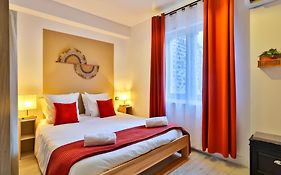Le Lucien Eco-Appart'Hotel - Angouleme - Centre - Wifi - Parking Prive - Classe 4 Etoiles